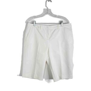 New York & Company White Pleated Front Dress Shorts Womens Cotton Blend Size 10